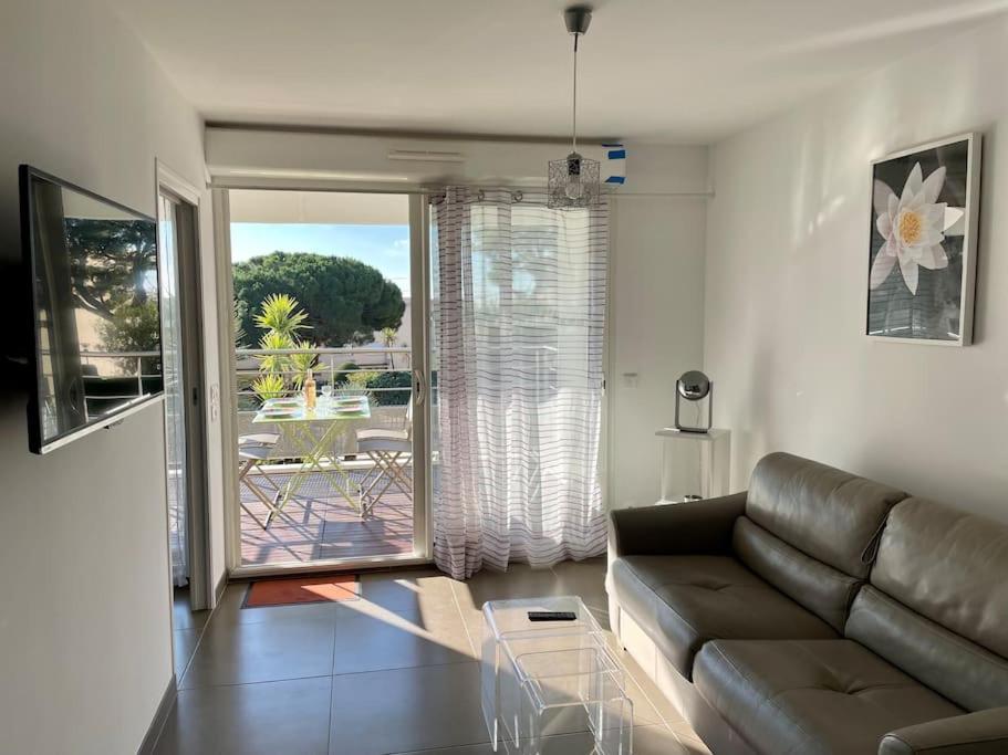 17 - Appartement Neuf, Parking Terrasse Et Jolie Vue Бандоль Екстер'єр фото